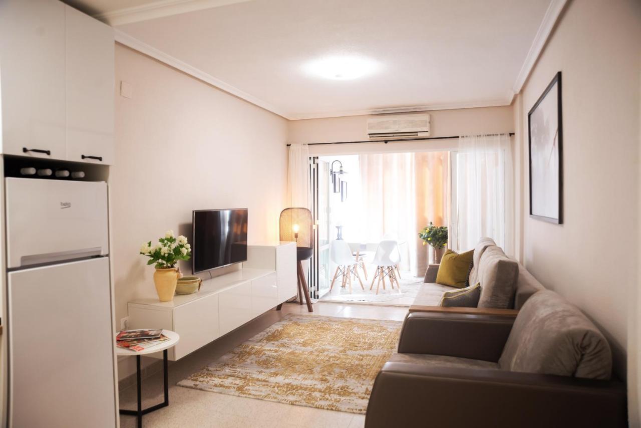 Holiday Studio Jardin Playa Torrevieja Exterior foto
